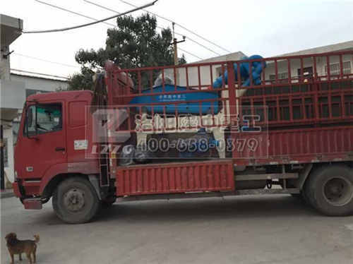 �������p��{��(x��)ɳ���ՙC